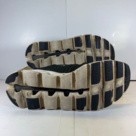 On Cloudswift 2 Black Running Shoe Black/Women SIze 10 Women - Picture 3 of 9